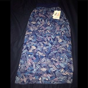 LuLaroe Lola style skirt.